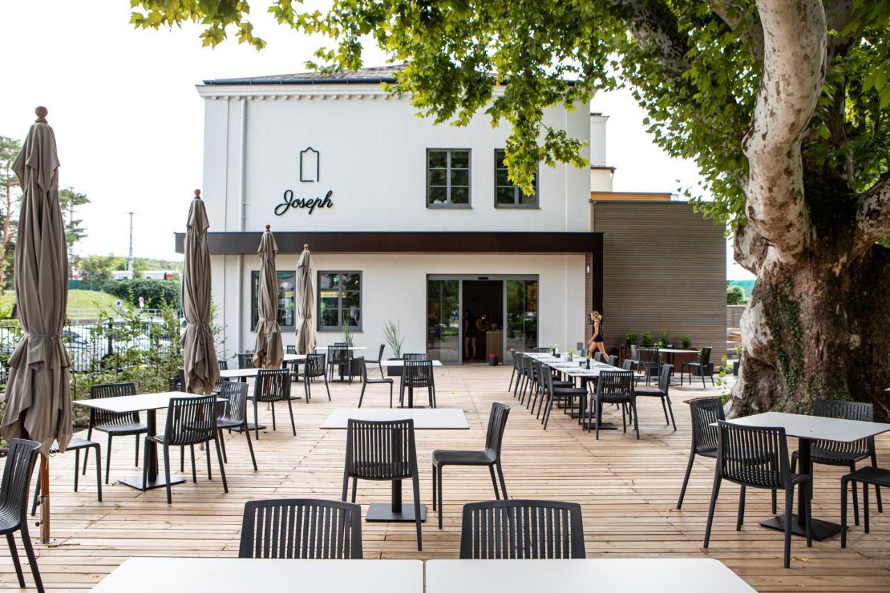 Hotel Restaurant Joseph Bruckneudorf Bagian luar foto